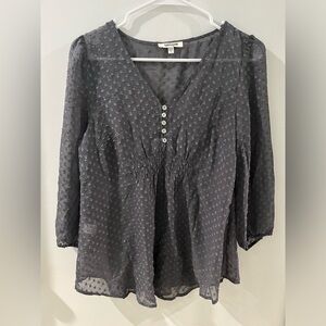 Daniel Rainn Charcoal Swiss Dot V-Neck Smocked Peasant Top, size small